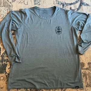 Men's Blue Long Sleeve Shirt